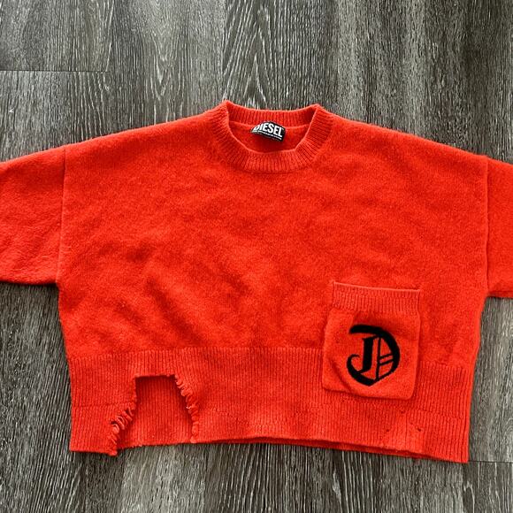 EUC Diesel Red Cropped Wool Cashmere Sweater Distressed Hem Logo Pocket Sz Small - Picture 4 of 16